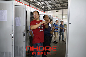 得潤電氣高低壓開關(guān)柜配電柜廠家 咨詢熱線:400-0551-777 得潤電氣高低壓開關(guān)柜配電柜廠家 咨詢熱線:400-0551-777