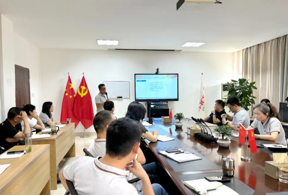 換季傳新，砥礪前行丨得潤電氣2024年輪值總裁交接儀式圓滿完成