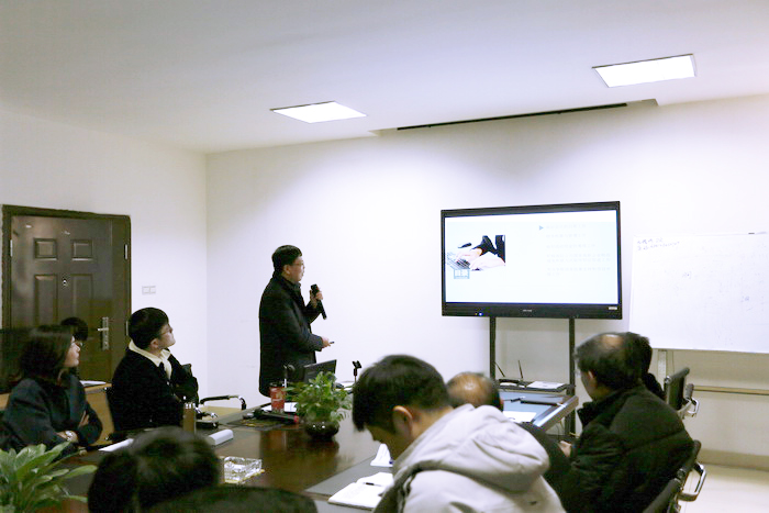 財(cái)務(wù)部.jpg 財(cái)務(wù)部.jpg