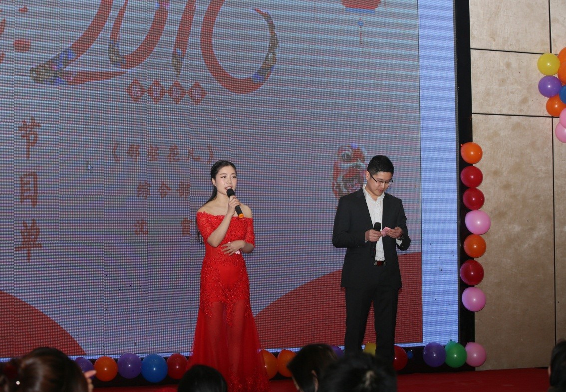 安徽得潤(rùn)電氣2016迎新晚會(huì)(m.atycy.com)全國統(tǒng)一客服熱線:400-0551-777 安徽得潤(rùn)電氣2016迎新晚會(huì)(m.atycy.com)全國統(tǒng)一客服熱線:400-0551-777