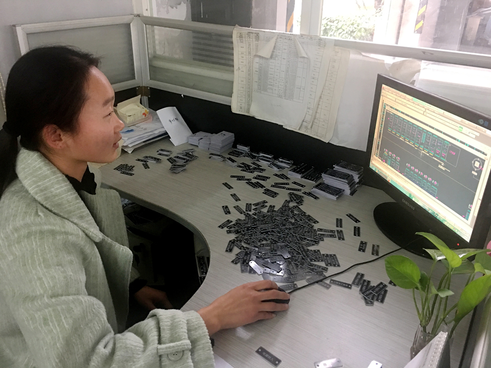 車(chē)間8.jpg 車(chē)間8.jpg