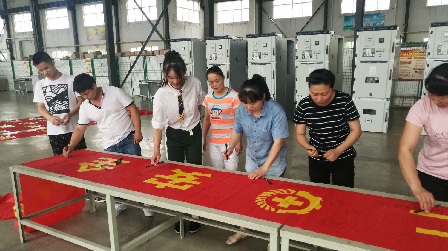 安徽得潤電氣 成套高低壓開關(guān)柜廠家 報(bào)價(jià) 電話:400-0551-777 qq:3176885416 安徽得潤電氣 成套高低壓開關(guān)柜廠家 報(bào)價(jià) 電話:400-0551-777 qq:3176885416