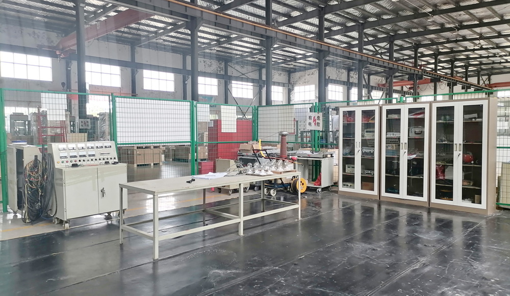 檢驗(yàn)設(shè)備.jpg 檢驗(yàn)設(shè)備.jpg