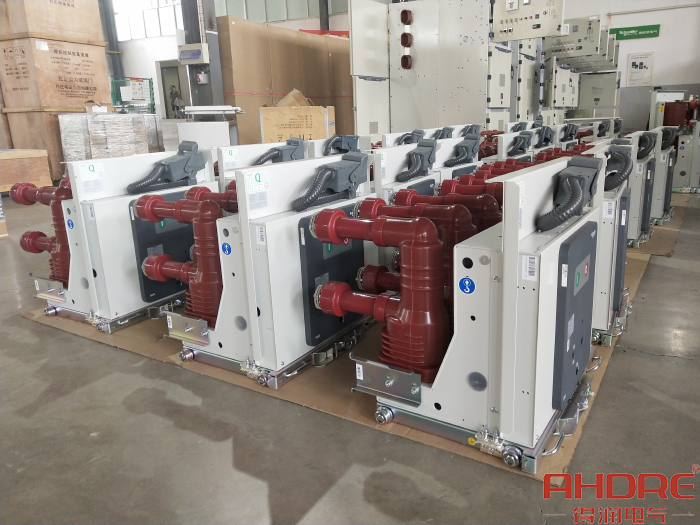 HVX-施耐德斷路器.jpg HVX-施耐德斷路器.jpg