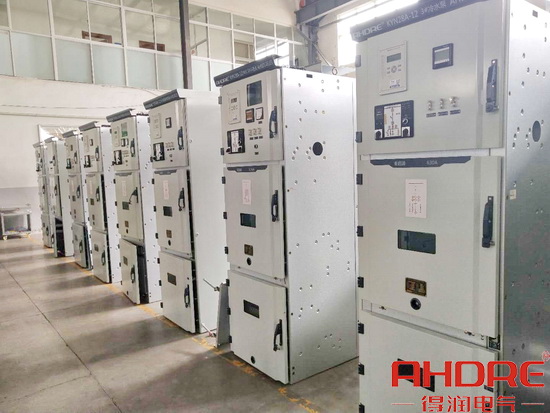 KYN28A-12開關(guān)柜 得潤(rùn)電氣 KYN28A-12開關(guān)柜 得潤(rùn)電氣